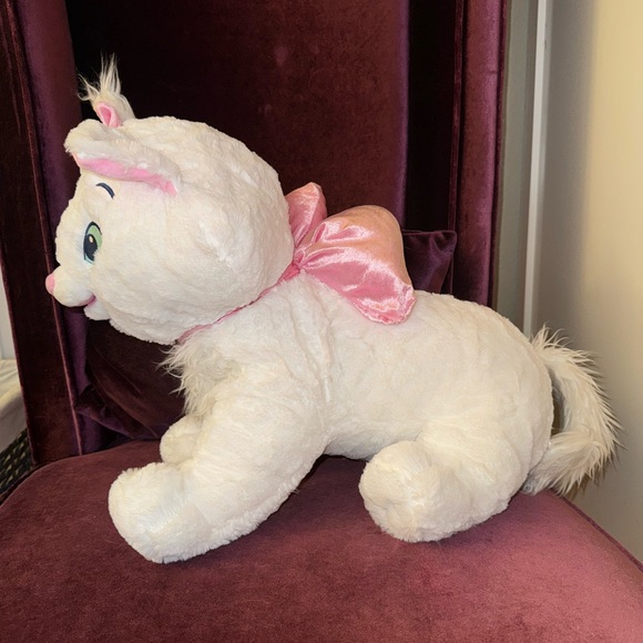 "MARIE" from The Aristocrats - Picture 5 of 8